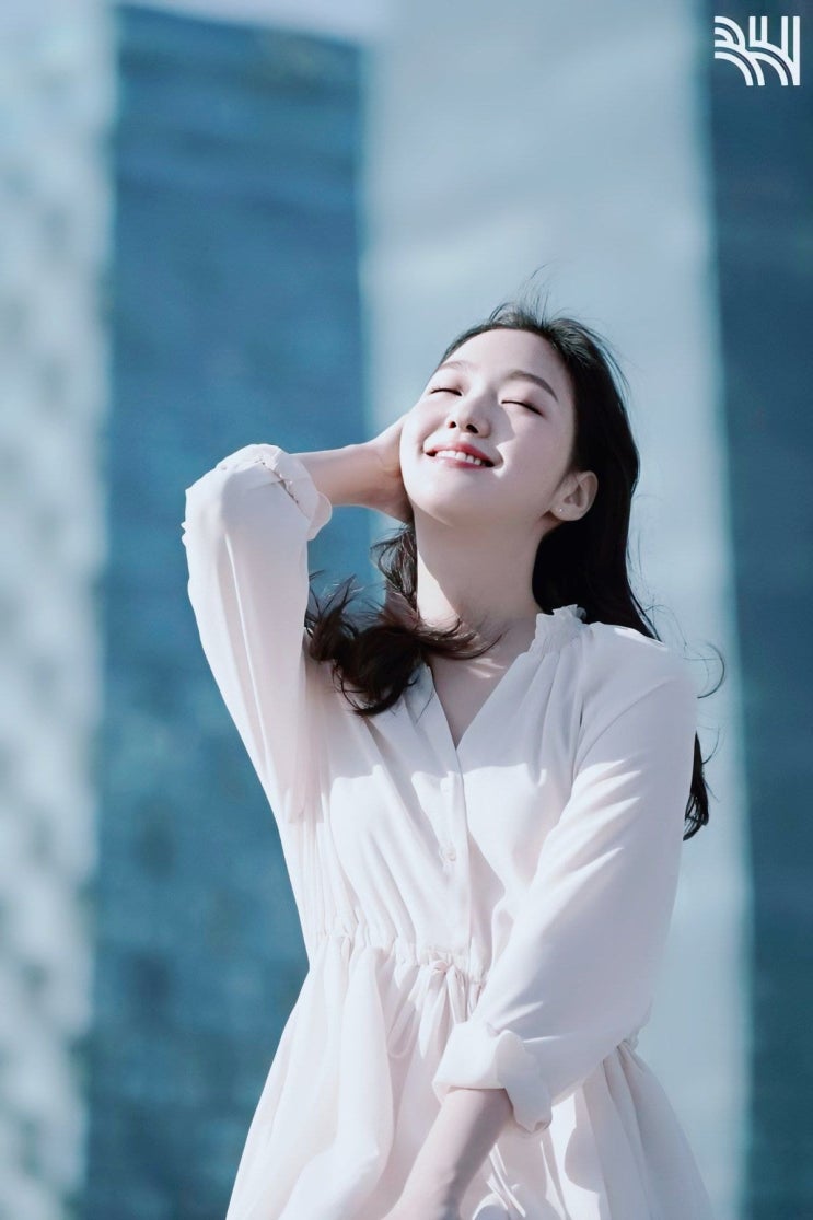 한예종 여신 배우 김고은