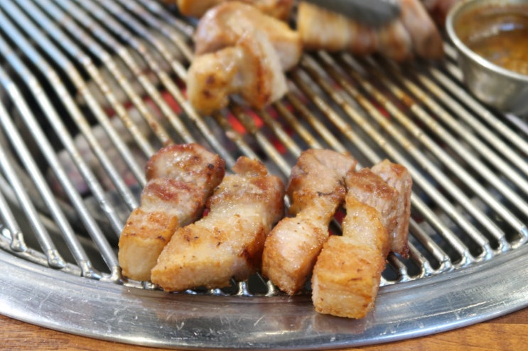 역삼동 맛집투어 역삼역고깃집 김준현이 극찬한 역삼맛집추천 담뿍화로된장찌개 강남점 3호점 이용후기