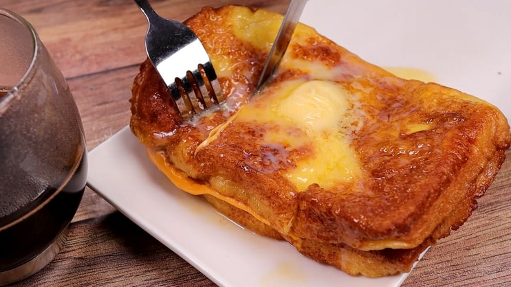  연유치즈토스트 ::단짠