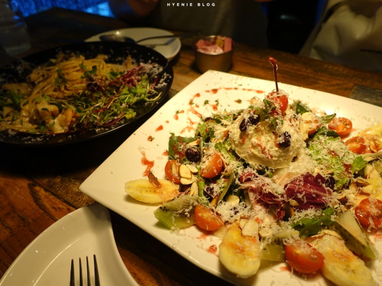  봉천역 맛집 - 피코게스트로펍