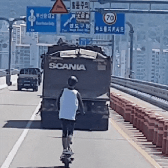  킥라니 모음, 목숨이 몇 개일까...