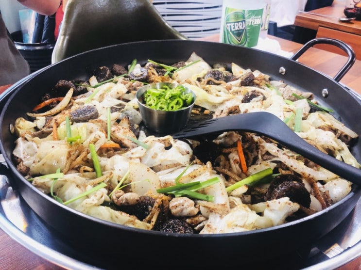 김포 사우동 백순대 곱창볶음 - "칠구네 신림동 백순대" 김포 사우동 백순대 곱창볶음 - "칠구네 신림동 백순대"