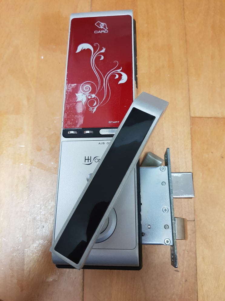 호텔도어락 중고 제품 처분 모텔용 카드키 하이원 도어락 호텔도어락 중고 제품 처분 모텔용 카드키 하이원 도어락