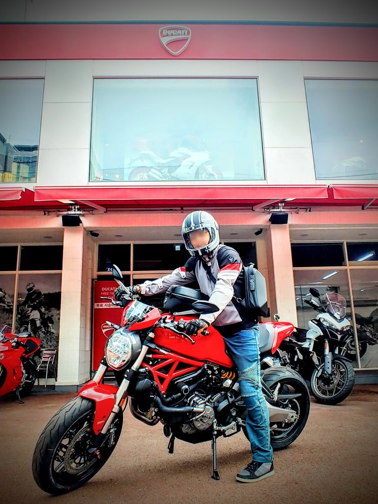  두카티 몬스터 821 / Ducati Monster 821