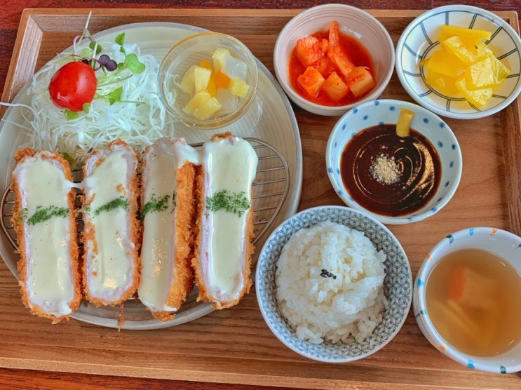  [강릉_하이돈까스] 치즈가 넘쳐 흐르는 치즈돈까스의 끝판왕
