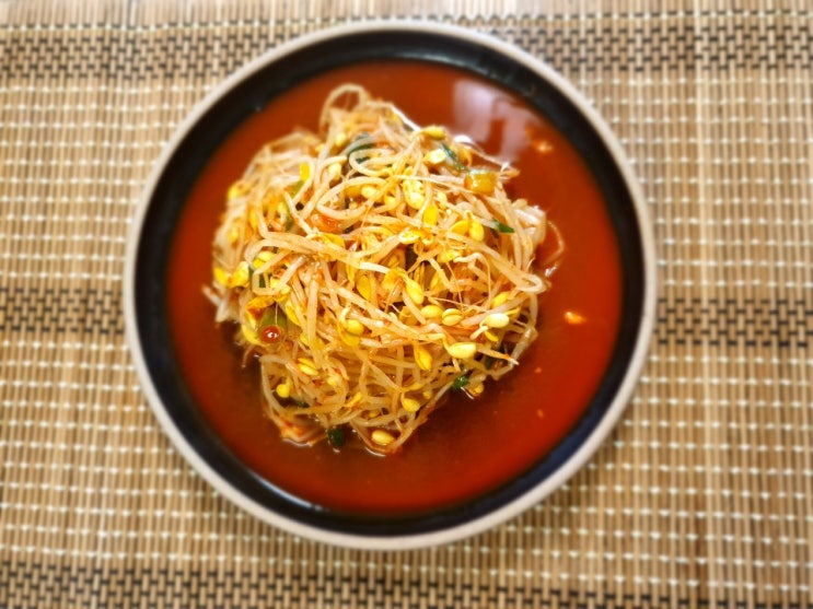  맛좋은 콩나물볶음~이렇게나 간단한거였어