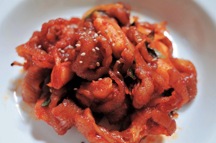  동원 심야식당 뼈없는불닭발 내돈내산 리뷰