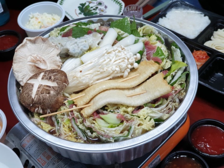  망미동 집에서 배달시켜먹은 샤브샤브 국물이 일품
