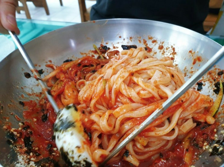 강릉 장칼국수- 교동면옥 비빔칼국수,맷돌콩국수(강릉 칼국수 맛집)