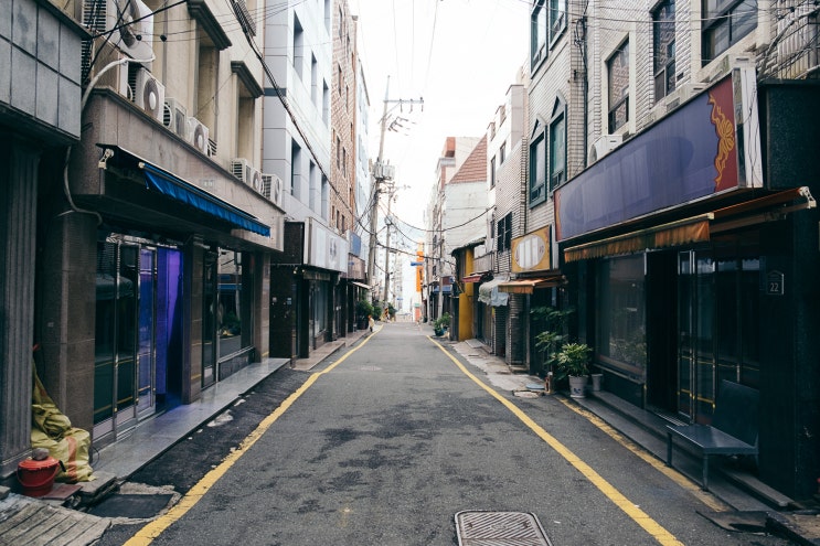  부산 최후의 빡촌 완월동을 가다.