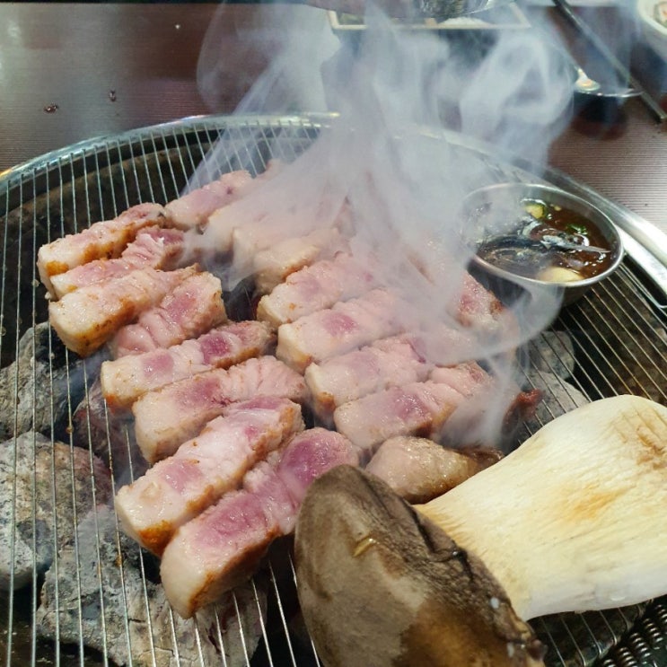  위례삼겹살 겉바속촉의 흑돼지 흑돈미학, 서비스는 쪼금 아쉬워ㅠ