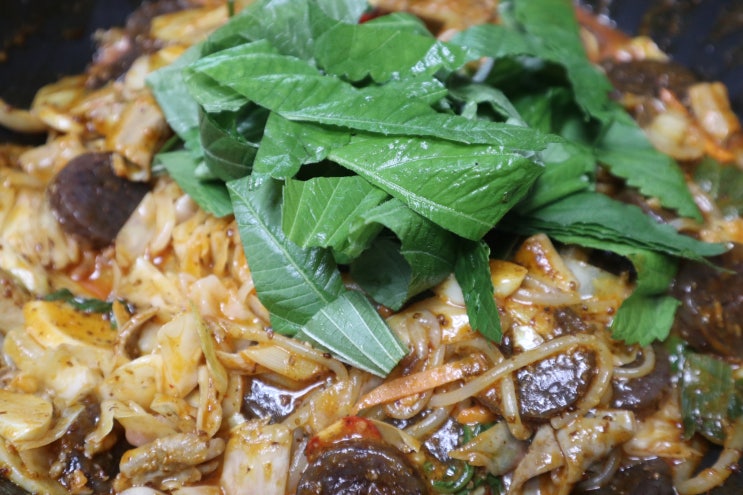  신림동백순대 - 미림통통 : 야식메뉴 양념순대 백순대 순대곱창볶음 배달 미쳐버렸다!