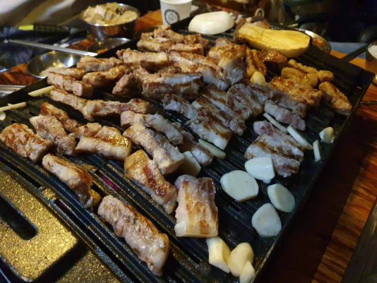  팔당 아웃도어키친 애견동반식당 고기가 맛있는집