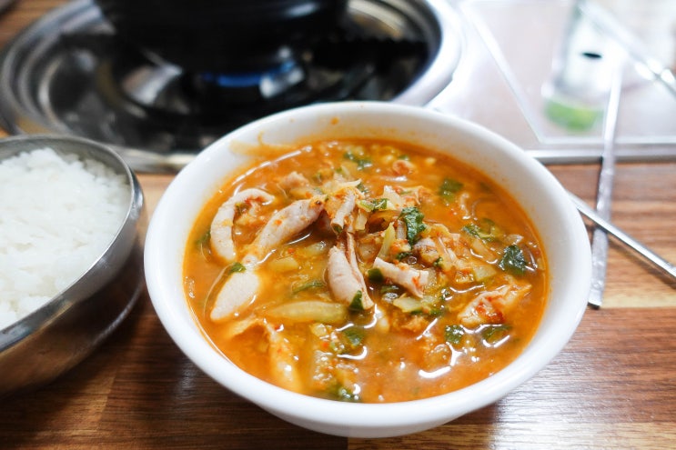  강릉 30년 전통 맛집 포남동 송은닭내장탕 방문기