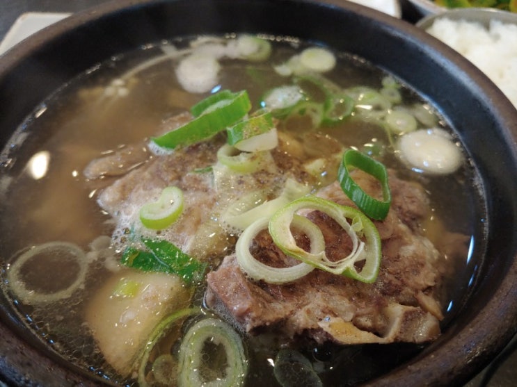  가족들과 든든한 한끼를 먹은 날 - 상인동 황장군 갈비탕