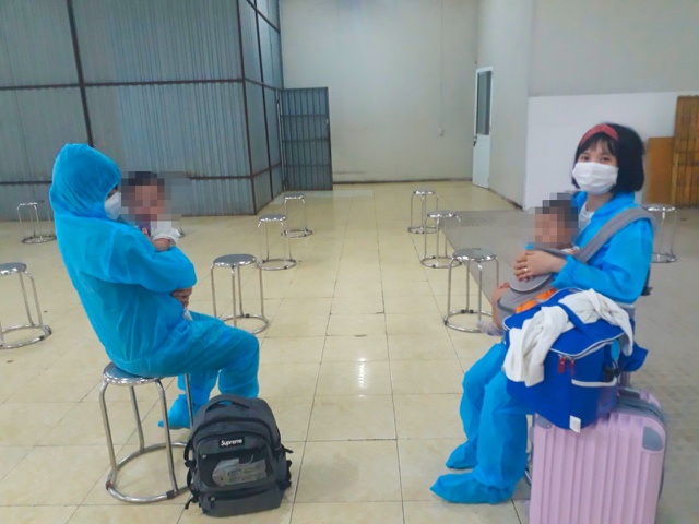  한국에서 베트남 자국민 343명 무사귀환...도착 즉시 격리시설로