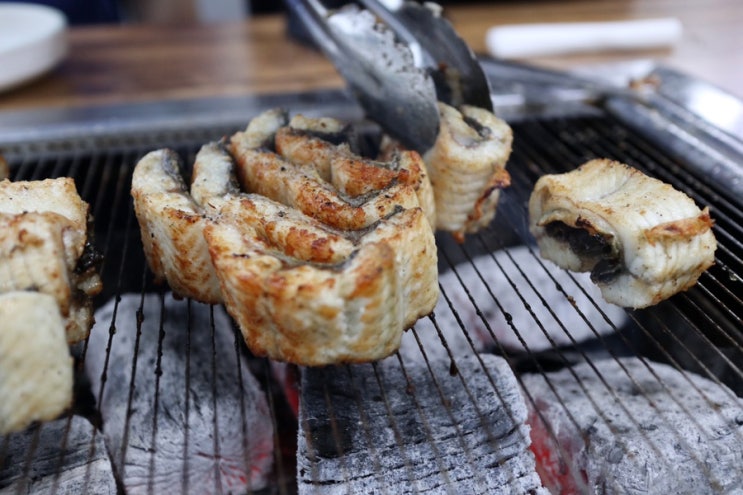  영종도장어맛집 송산민물대장어참숯왕갈비 역대급 크기 깜놀