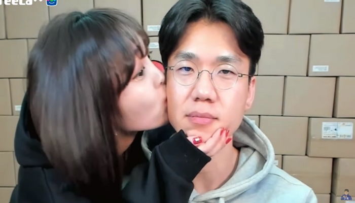  보겸 뒷광고 구독자 논란 수입 연봉 소속사 나이 키 학력 고향 전화번호 아빠 엄마 직업