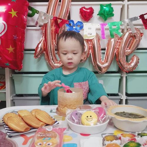 두돌 아기 생일상 집에서 셀프로 조촐한 가족 파티