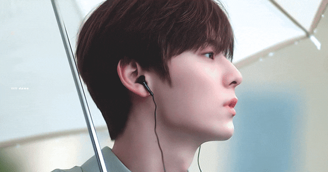  잘생겼다고 난리난 황민현 새 뮤직비디오