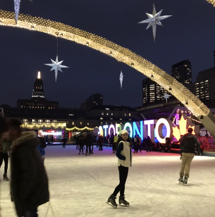 [Toronto] 토론토에서 겨울 즐기기 : 아이스링크장, 불꽃놀이 (feat. Nathan Phillips Square)