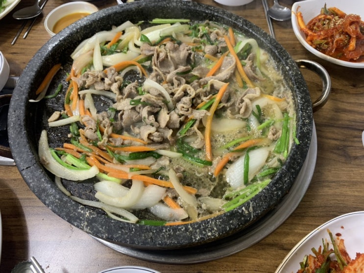  (서울/문래) 문래창작촌 평일에 퇴근 후 가서 술 한잔하기 좋은 식당 골목집 다녀왔어요 #오리불고기 #오리감자탕 #볶음밥