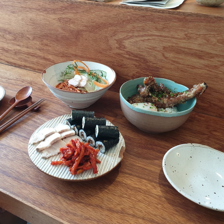  대구 교동 맛집 "동아식당" 갈비튀김덮밥/충무김밥과수육/오징어비빔면