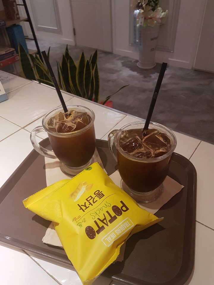  대전궁동데이트카페 대전궁동카페 시크릿룸카페