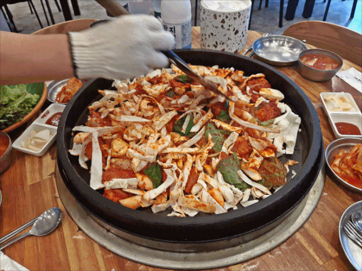 춘천닭갈비맛집 닭갈비40년전통맛집 남춘천명물닭갈비 춘천닭갈비맛집 닭갈비40년전통맛집 남춘천명물닭갈비