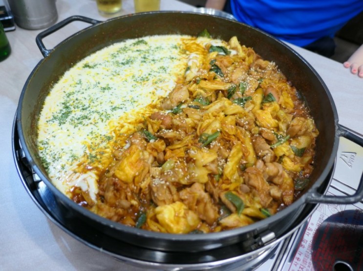 동탄 레이크꼬모 맛집 빤닭빤닭에서 치즈듬뿍 매콤닭갈비 냠냠냠