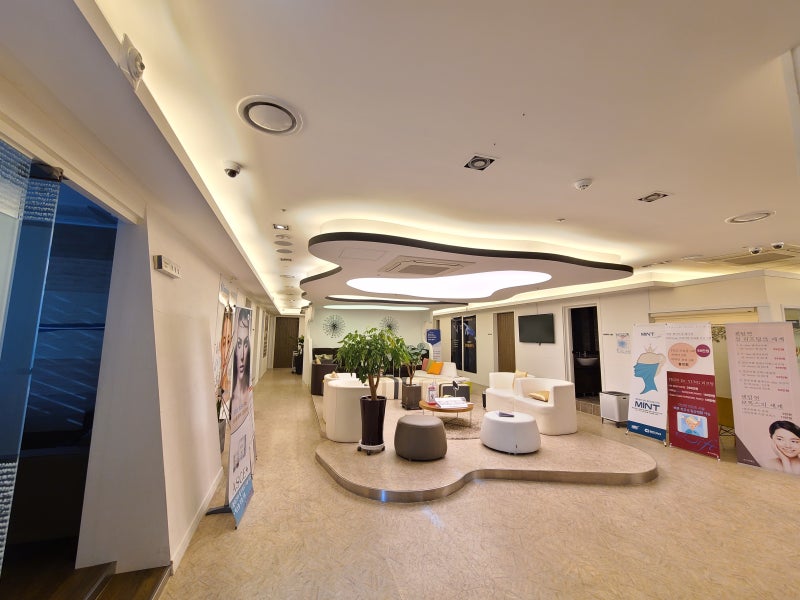 나에게 맞는 부산 비절개 모발이식 부산탈모피부과 6