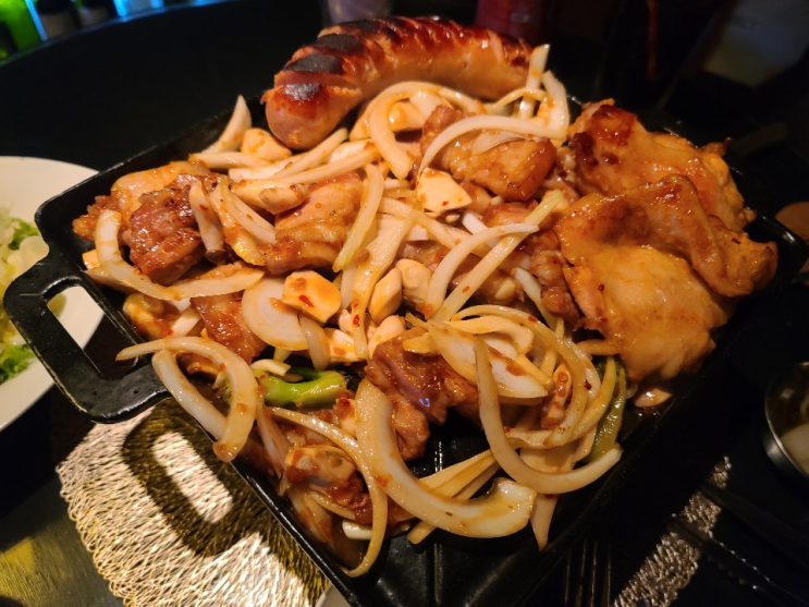  외국 온 느낌의 제주수제맥주 맛집 오지하우스
