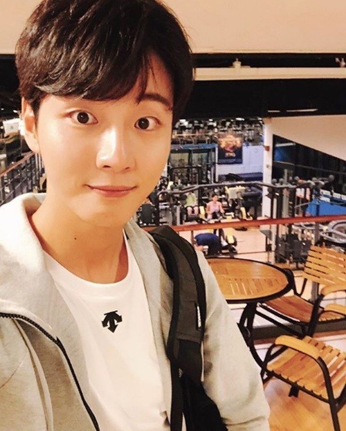 볼 때마다 놀라운 윤시윤이 맡은 배역들 볼 때마다 놀라운 윤시윤이 맡은 배역들