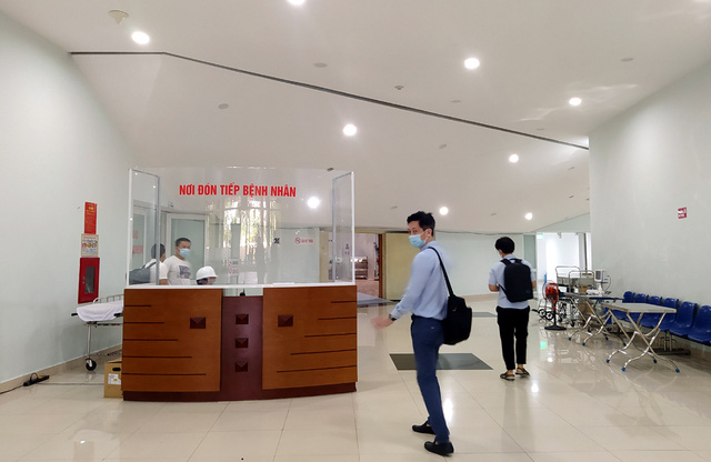  다낭시, 띠엔썬 스포츠센터...코로나 전문 야전병원으로 탈바꿈
