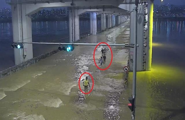 “이상기후로 은행보험사 망할 수도”… 정부, 녹색금융TF 가동 “이상기후로 은행보험사 망할 수도”… 정부, 녹색금융TF 가동