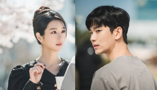본인이 연출한 드라마 사이코지만 괜찮아에 깜짝 출연한 PD 본인이 연출한 드라마 사이코지만 괜찮아에 깜짝 출연한 PD