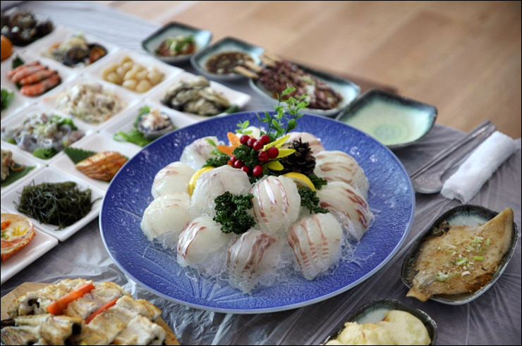  여수횟집 맛도좋아 분위기 최고 여수데이트코스는 여기 돌산해수타운