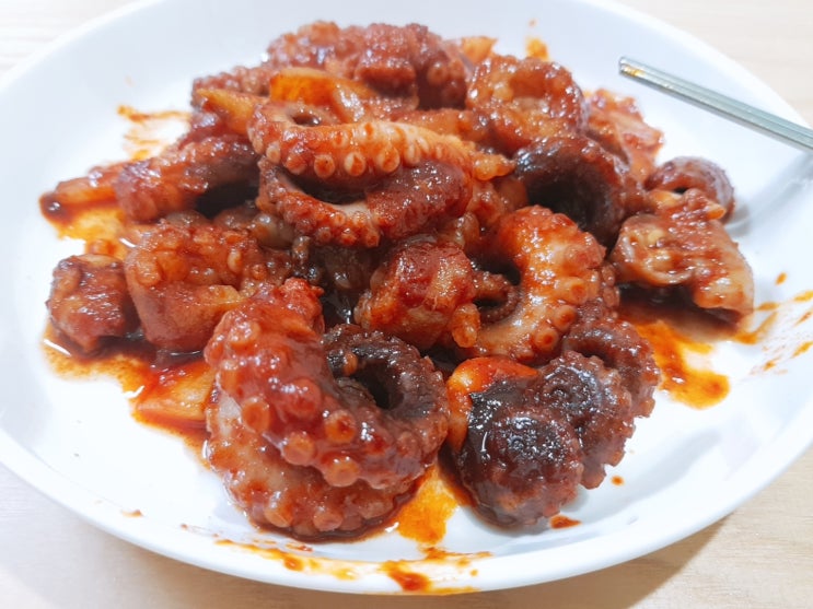  혼술안주 추천 대창쭈꾸미 맛있게 매콤해요