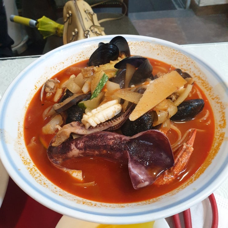  오랫만에 간 영통 포명천천. 맛이 변한느낌