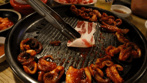  매콤한 쭈꾸미와 고소한 차돌을 한번에! 명동 맛집 ::차돌박힌 쭈꾸미::