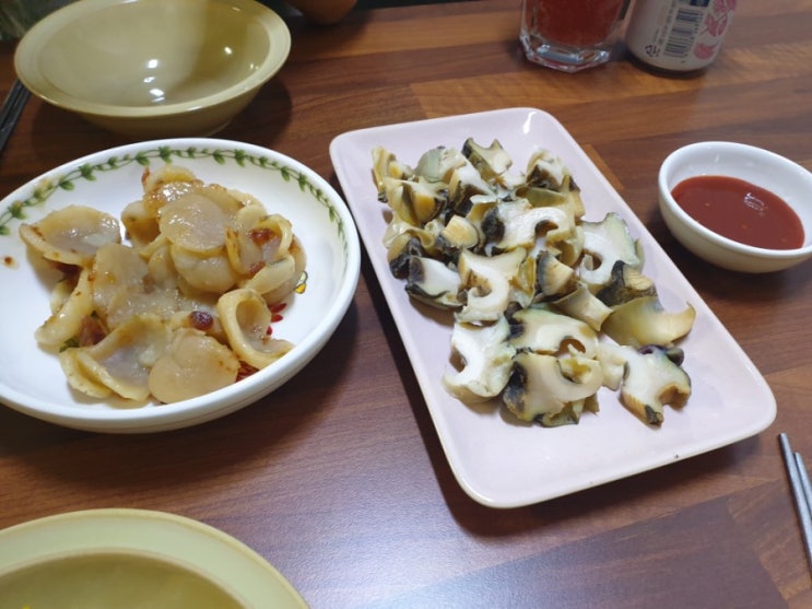  뿔소라와 관자버터구이