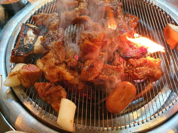  청주숯불돼지갈비 맛집 소개합니다.