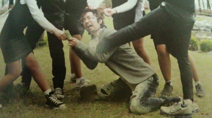 의정부고와 함께 넷상에서 유명한 송현고 졸업사진 의정부고와 함께 넷상에서 유명한 송현고 졸업사진