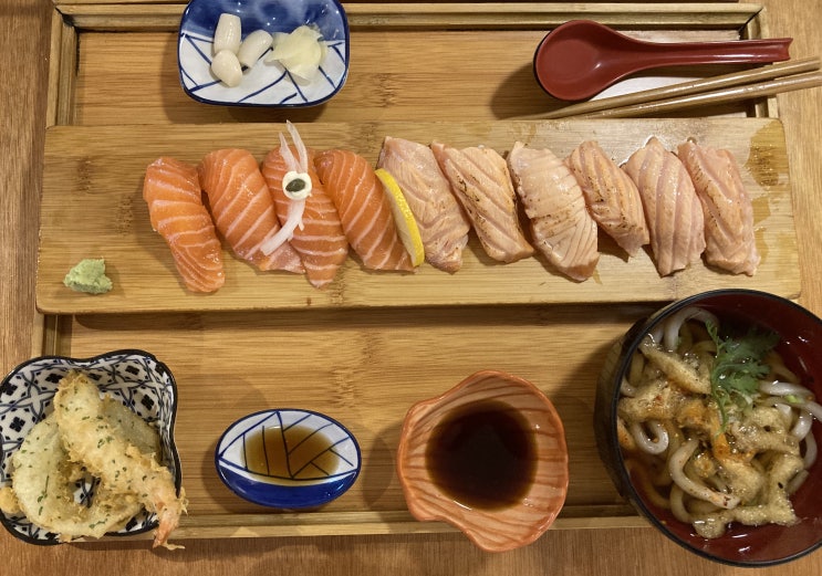  대구 동성로 연어 초밥 맛집 추천 [마쯔리스시]