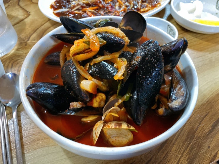  [군산맛집]차이나 해물짬뽕, 짜장면 해물가득 짬뽕 대하랑 낙지한마리 늦게까지하는집