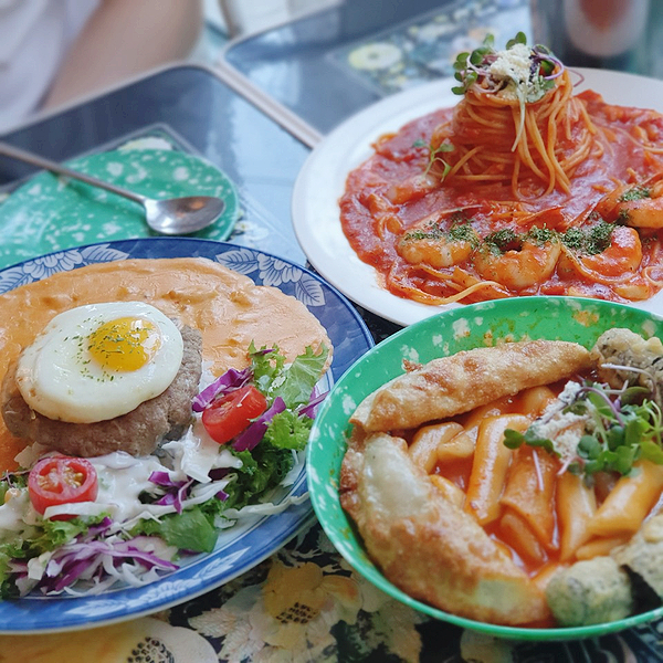 평택맛집/소사벌맛집 뉴트로 감성인테리어 정씨 함박 평택맛집/소사벌맛집 뉴트로 감성인테리어 정씨 함박