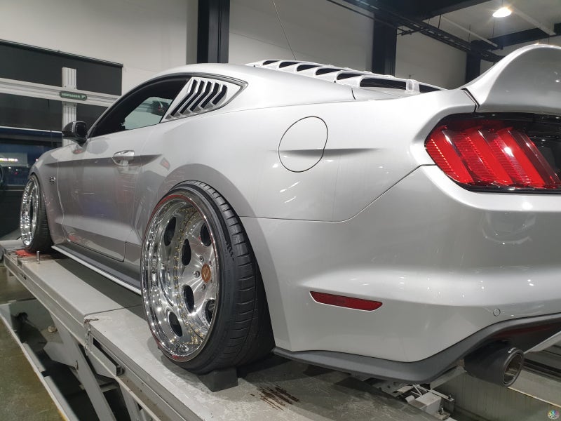 화성 병점중앙로 / 에어서스펜션 장착 / 포드 / 머스탱