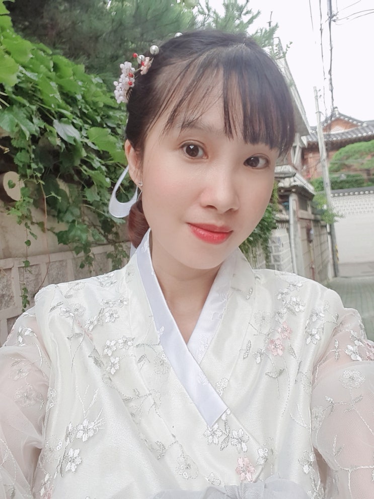 처음으로 한복입어본 베트남 새댁 백인제가옥 처음으로 한복입어본 베트남 새댁 백인제가옥