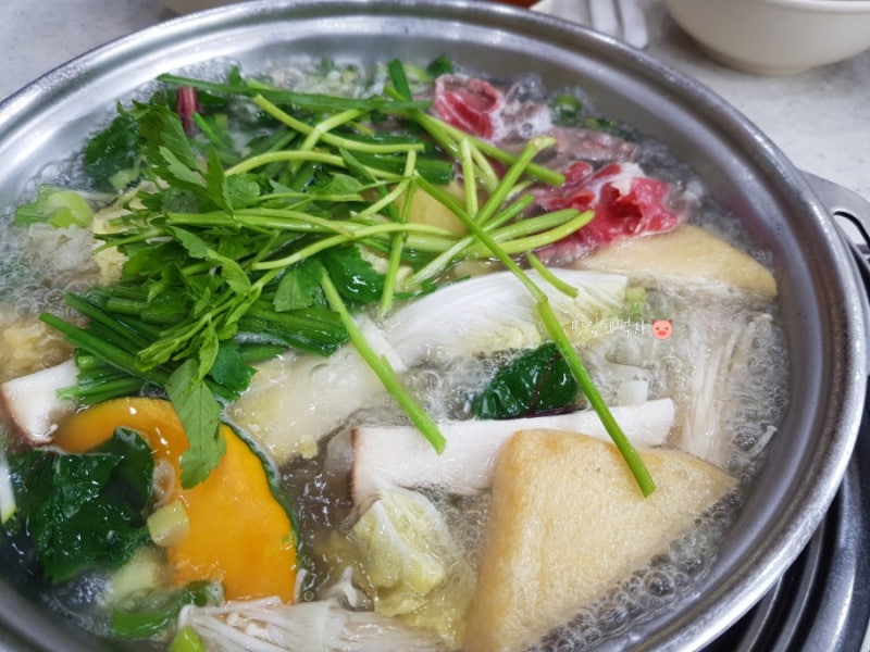 원주 봉창이해물칼국수 맛있는데 짜다