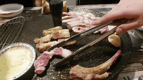  [연산] 최강돼지 돈마호크 진짜 미쳤다 진짜 맛있다, 남자친구랑 배 찢어질 때까지 먹은 리얼 포스팅